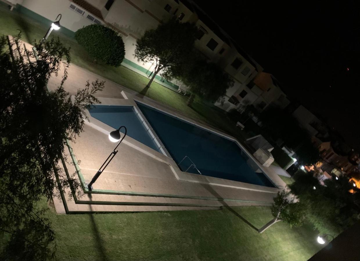 Guardamar Del Segura Sm- Spiaggia Moncayo - Piscina El Moncayo Luaran gambar